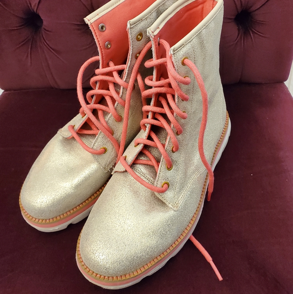 Sketchers - On The Go - Edge Lightweight Boot